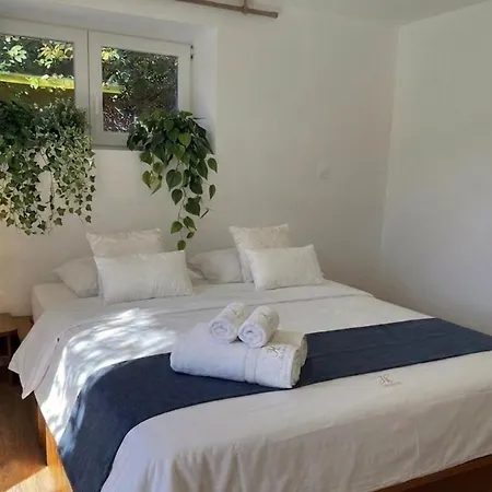 Appartamento New 2-bedroom, 2-bathroom In Location
