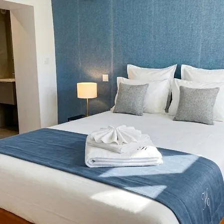 New 2-bedroom, 2-bathroom In Location